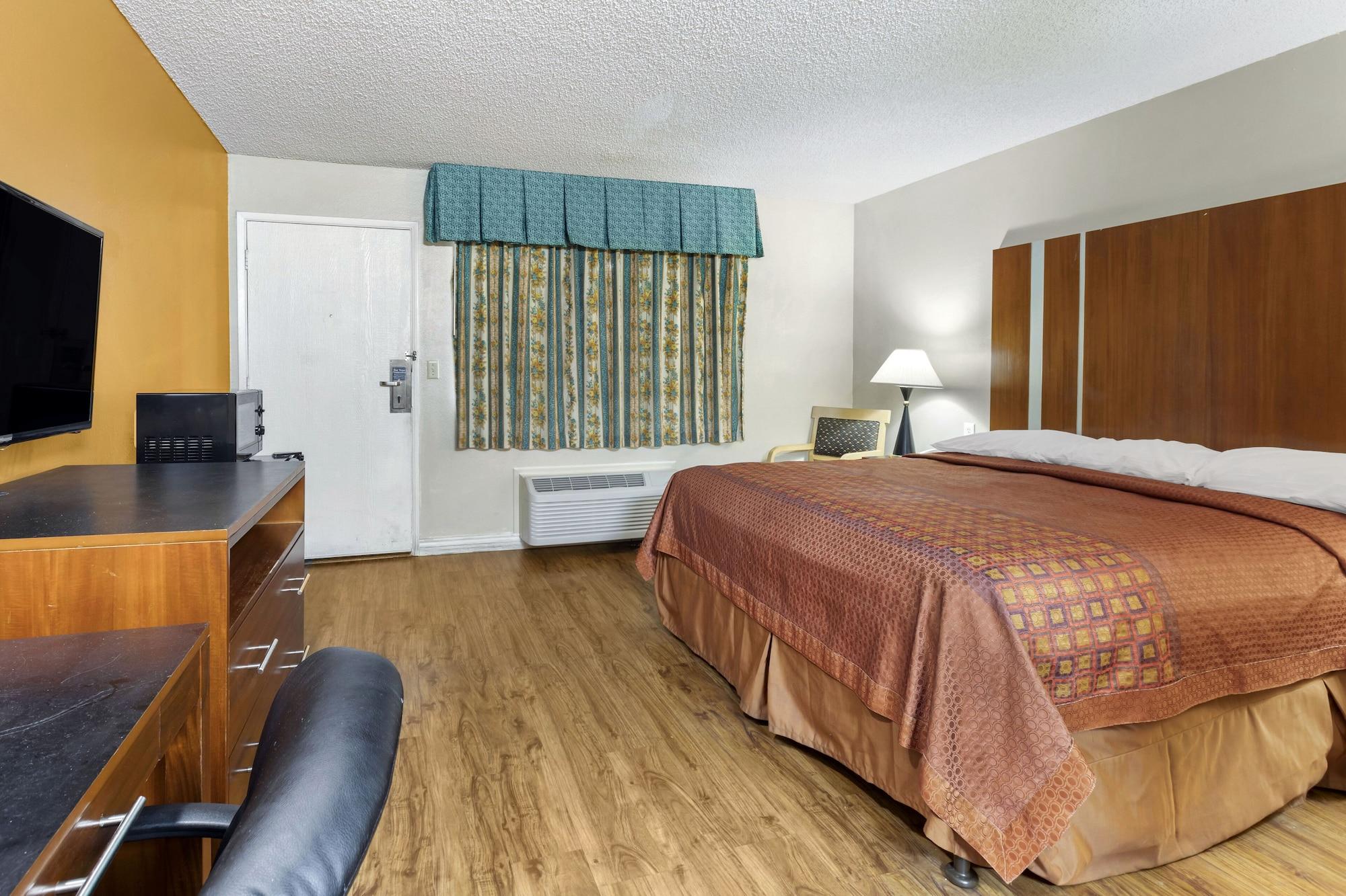 Riverside Inn & Suites Εξωτερικό φωτογραφία