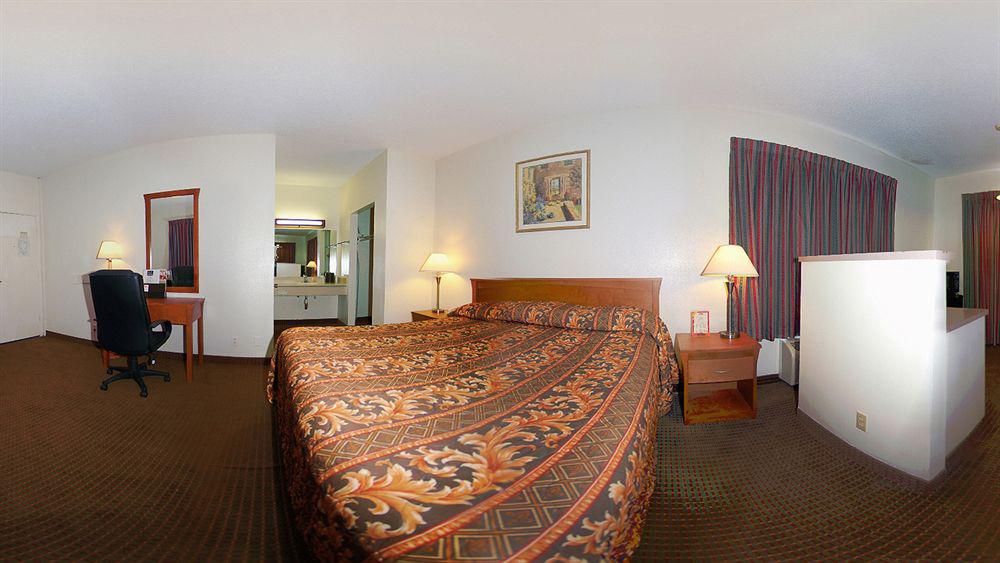 Riverside Inn & Suites Εξωτερικό φωτογραφία